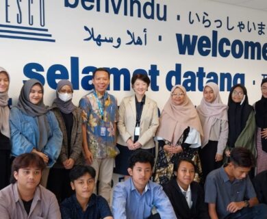 Kunjungan sekolah ke UNESCO