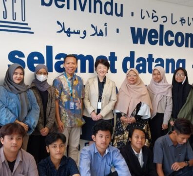 Kunjungan sekolah ke UNESCO